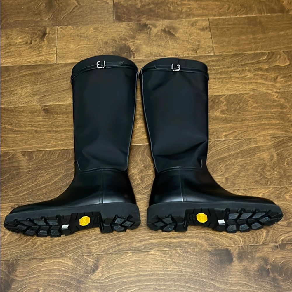 NWOT, La CANADIENNE Quintin Boots - Picture 7 of 13